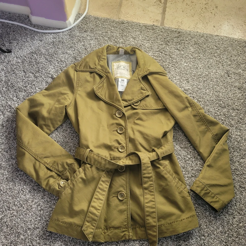 Olive Green Women's Jacket - Picture 5 of 13